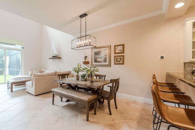 Building Photo - 106 Renaissance Dr