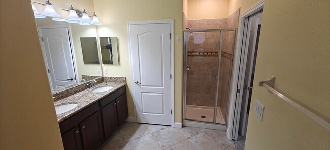 Building Photo - 8933 Azalea Sands Ln