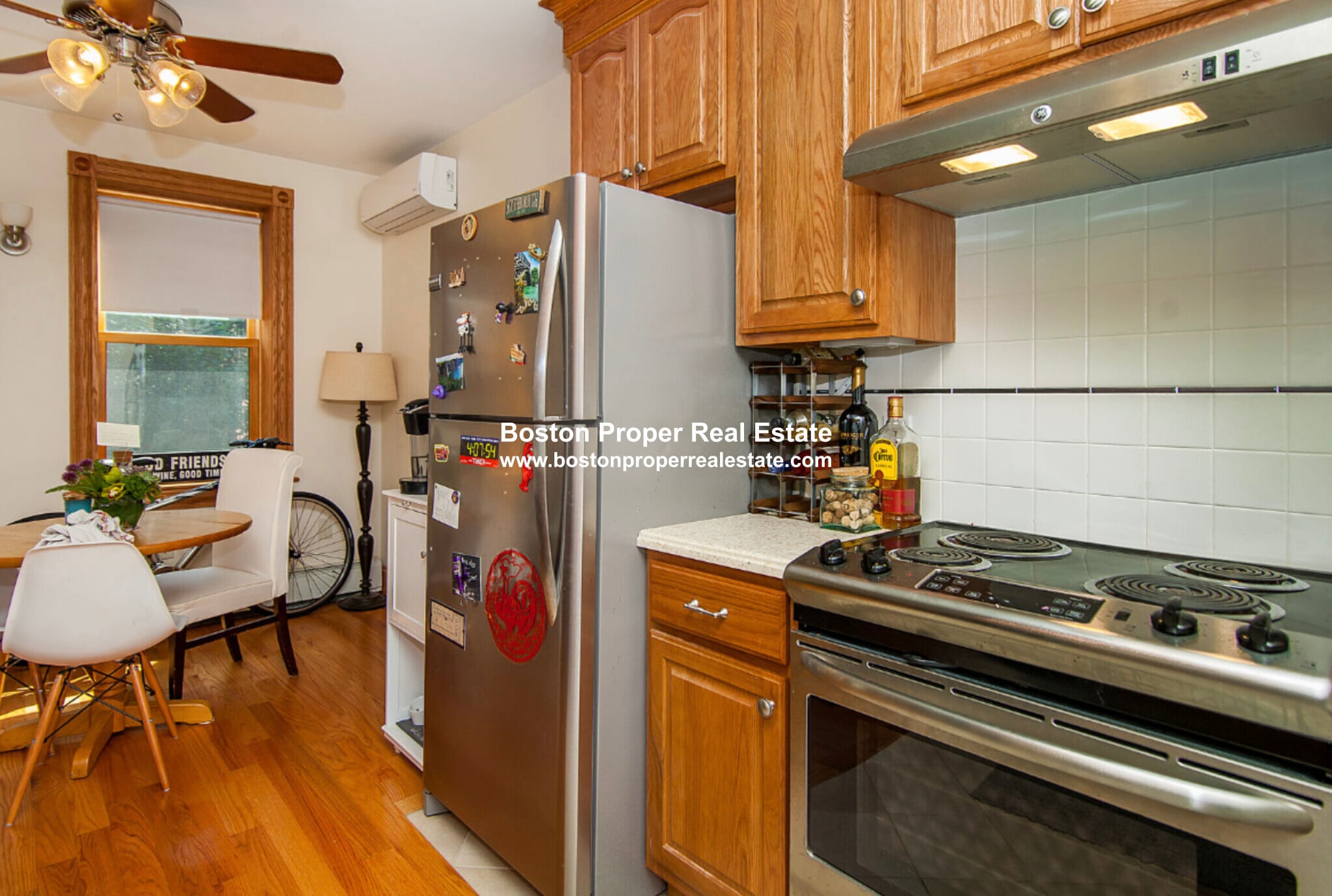 Building Photo - 137 Charles St