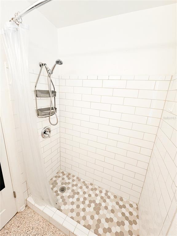 Building Photo - 5608 18th Ave S