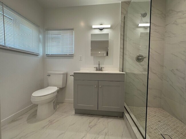 Building Photo - Completely remodeled and located on a quie...