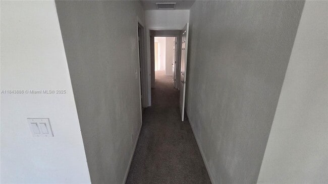 Building Photo - 4605 SW 75th Way
