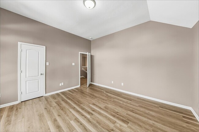Building Photo - 2012 Haven Springs Ln