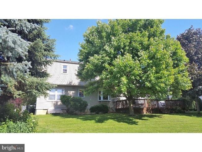 Building Photo - 26 Dorchester Dr