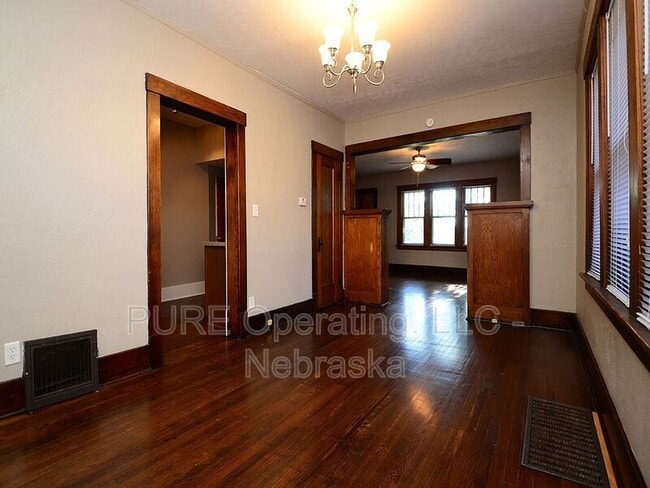 Building Photo - 342 N 36th Ave