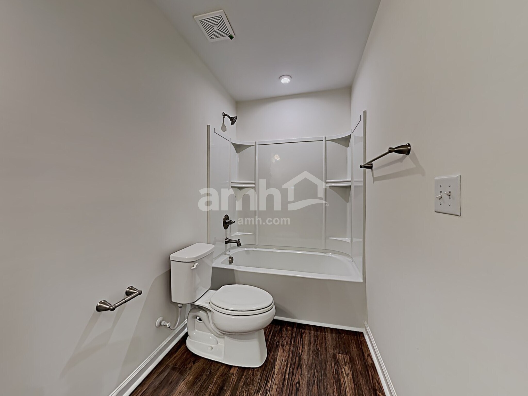 Building Photo - 5026 Twin River Dr