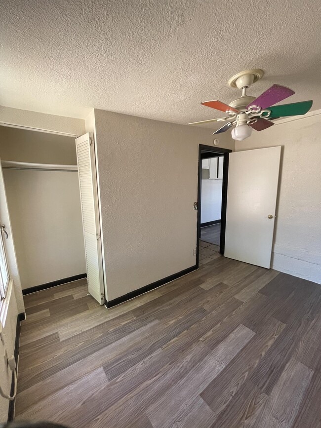 Building Photo - 3215 Wyoming Ave