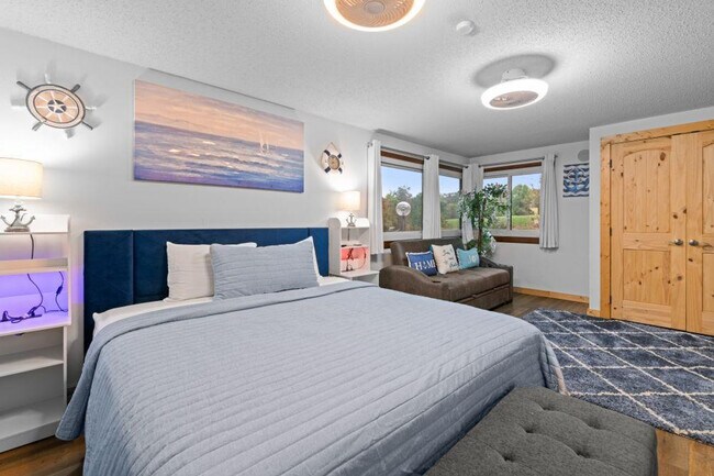 Building Photo - 2140 Battle Hill Rd