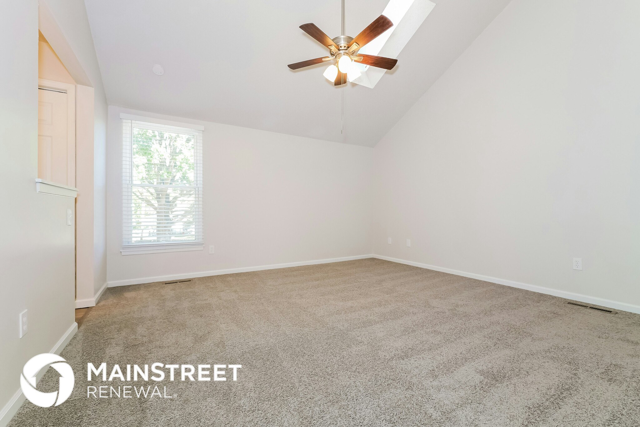 Building Photo - 19204 E 31st Terrace Dr S