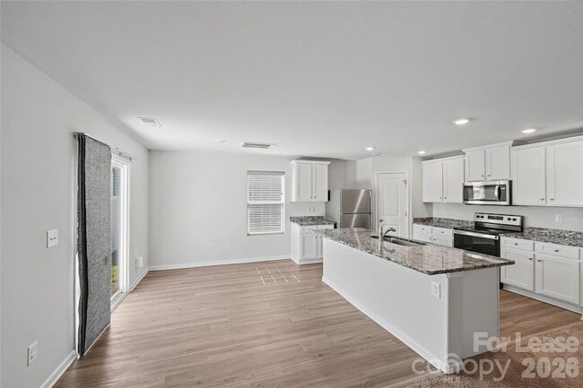 Building Photo - 318 Aniston Ln