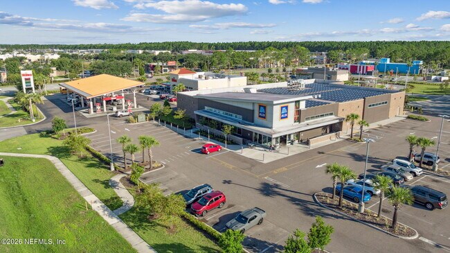Building Photo - 7600 Pheasant Run Dr