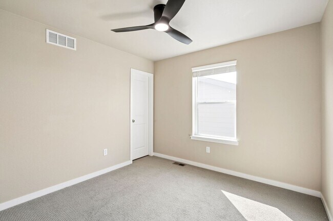 Building Photo - New 3-Bed, 2.5-Bath House with Office and 2-Car Garage in Johnstown Farms