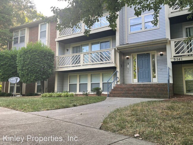 Building Photo - 2 br, 2 bath House - 9541 Shannon Green Dr...