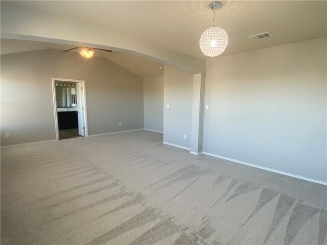 Building Photo - 7320 Sunset Heights Cir