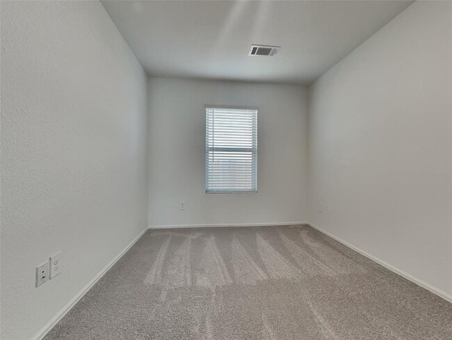Building Photo - 17512 Grand Fir Ln