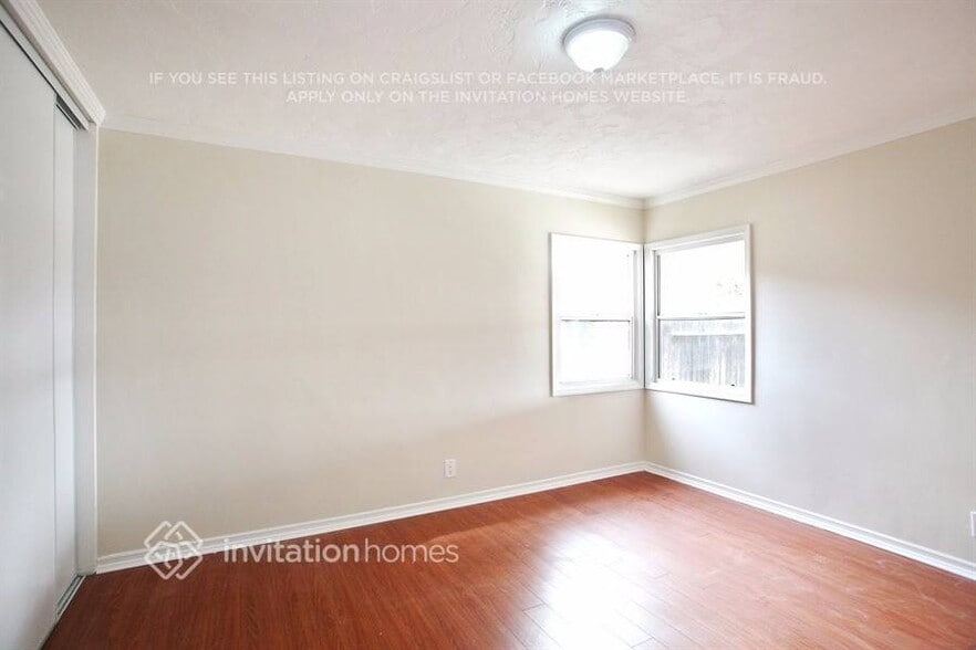 Building Photo - 720 Highlander Ave