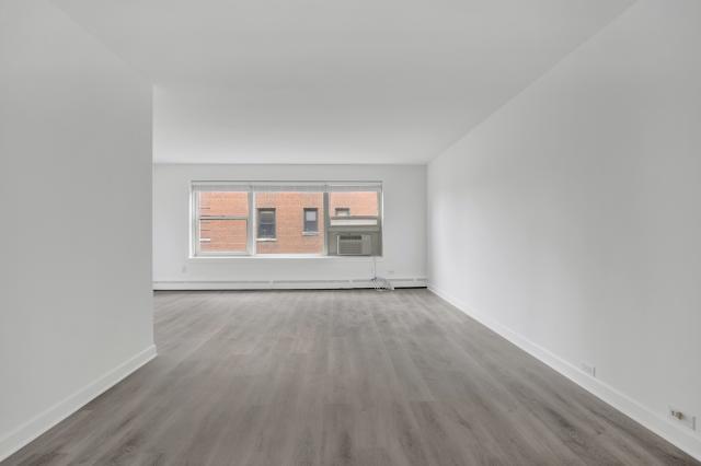 Building Photo - 1 bedroom in Chicago IL 60640