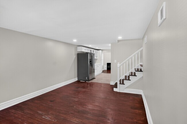 Building Photo - 9722 S Merrion Ave