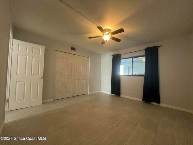 Building Photo - 200 S Sykes Creek Pkwy