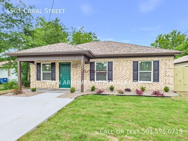 Building Photo - 4901 Coral St