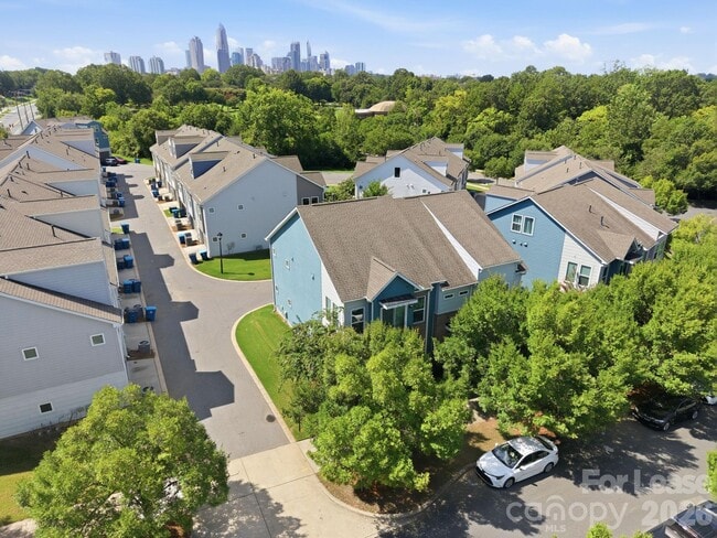 Building Photo - 1205 Kohler Ave