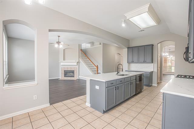 Building Photo - 9858 Bradford Grove Dr