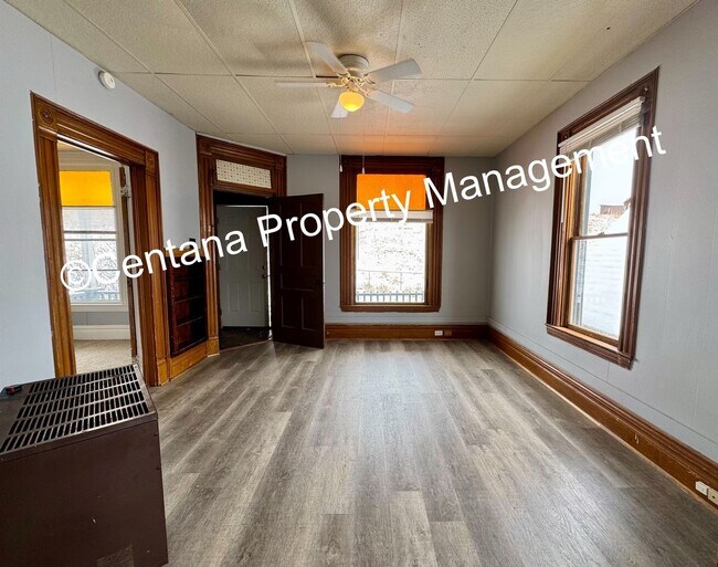 Building Photo - 816 Caledonia St