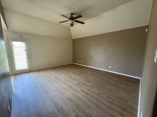 Building Photo - 3411 Warfield Dr