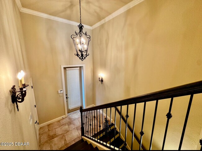 Building Photo - 5090 Riverside Dr