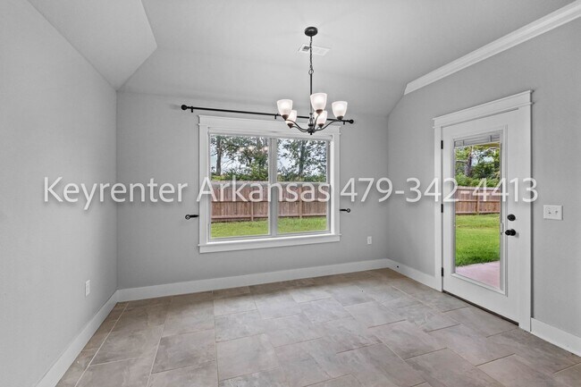 Building Photo - 800 Fallon St