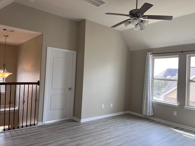 Building Photo - 5803 Dunsmore Bnd Trl