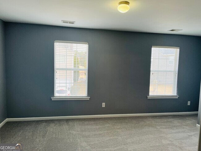 Building Photo - 3156 Parc Ct SW