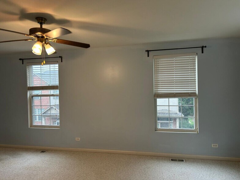 Building Photo - 506 Conservatory Ln