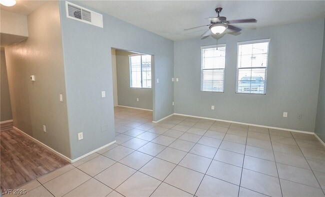 Building Photo - 50 Aura de Blanco St