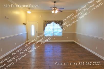 Building Photo - 610 Flintrock Dr