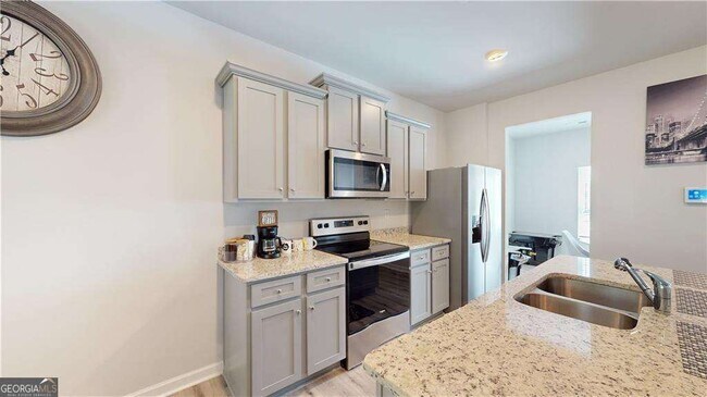 Building Photo - 6117 Mallory Ridge