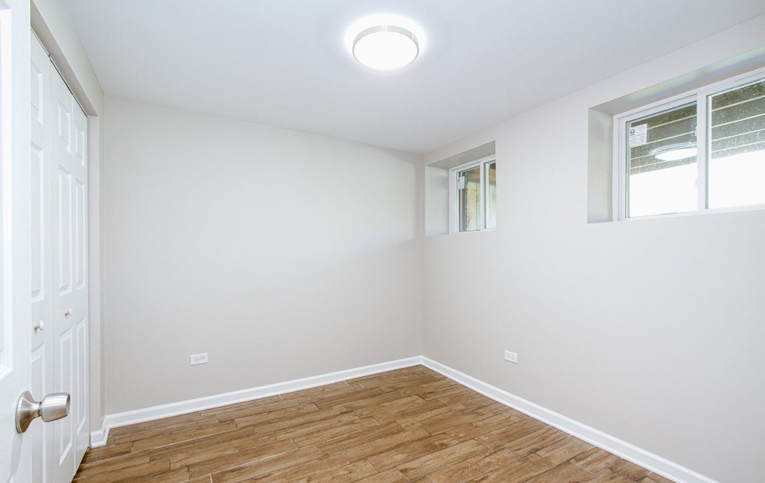 Bedroom 1 - 1516 E 69th Plz