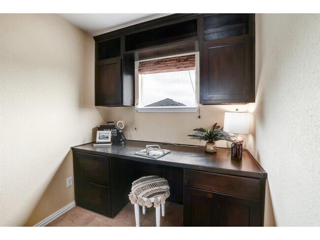 Building Photo - 16021 Travesia Way