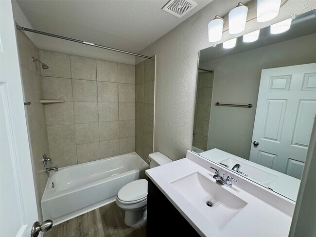 Building Photo - 13443 Blair Gln