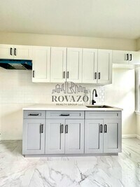 Building Photo - 27 N 5th St