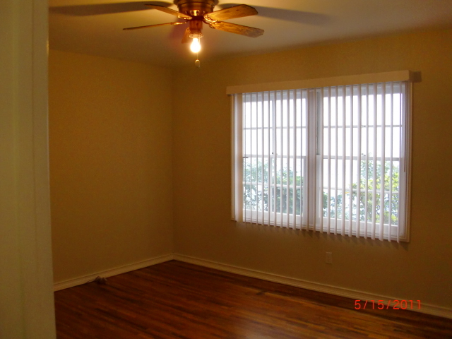 Bedroom - 1712 Barry Ave