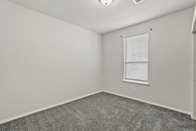 Building Photo - 7352 Frostline Pl