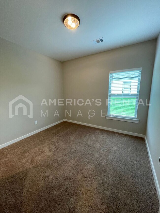 Building Photo - Home for Rent in Tuscaloosa, AL!!! View with 48 Hours Notice!