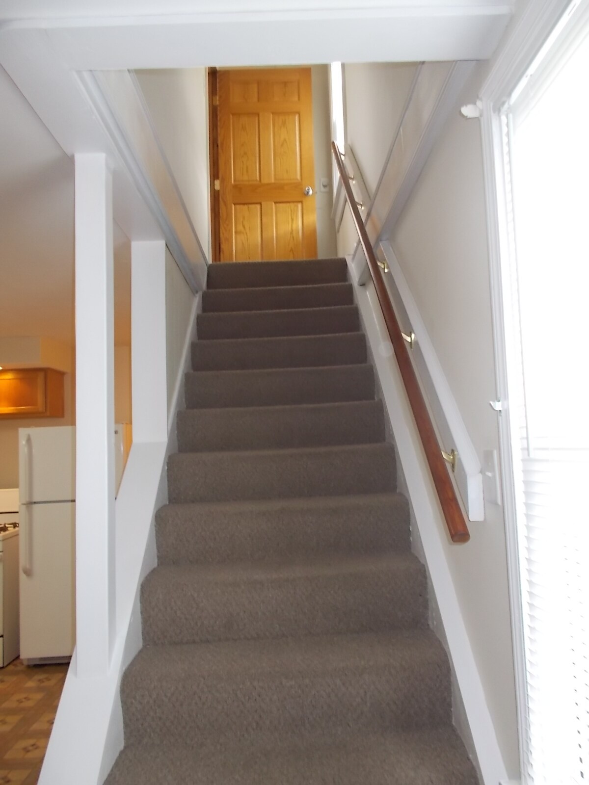 steps to second floor - 536 Spikenard St