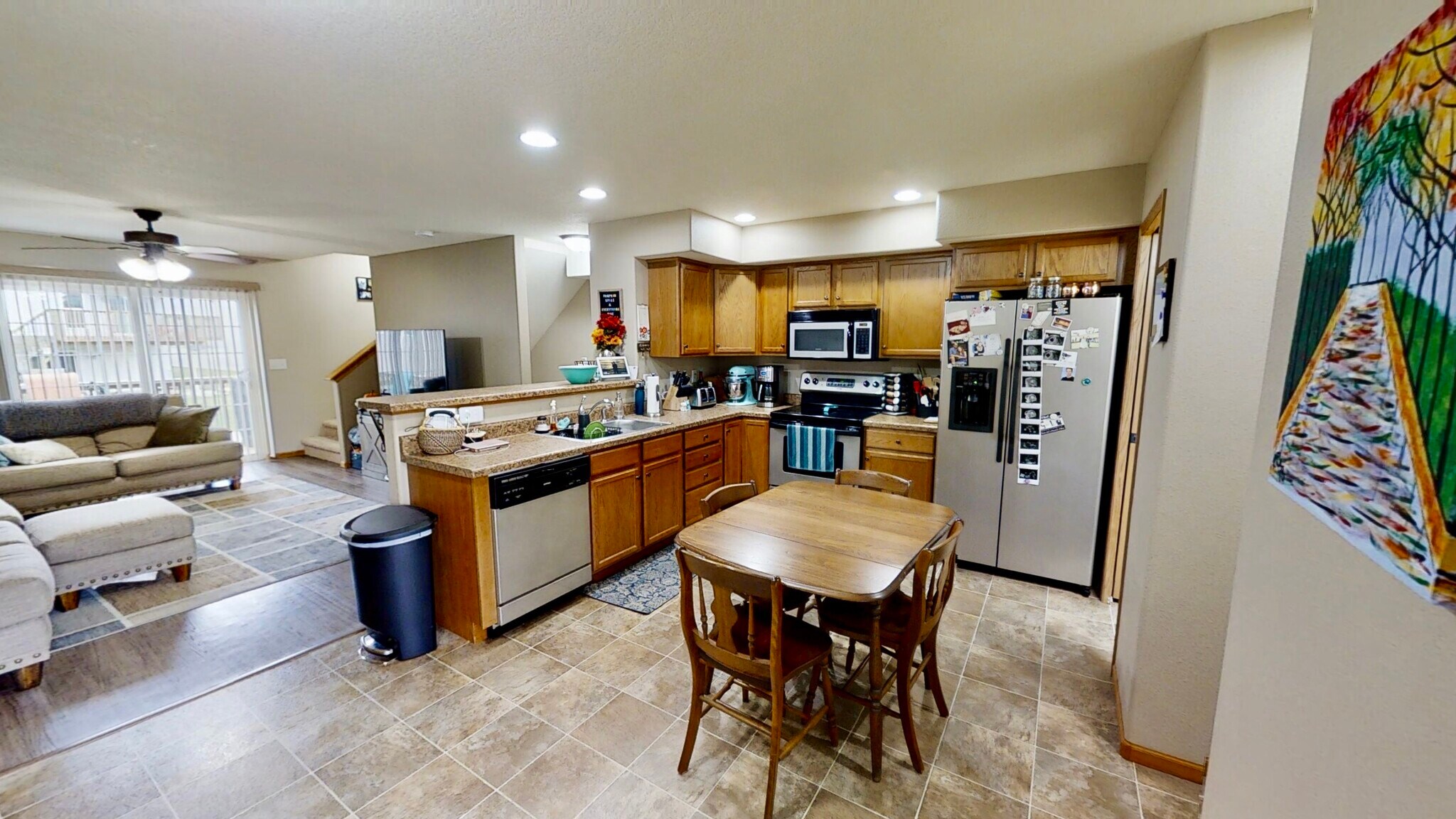 Kitchen - 4902 Algonquin Dr