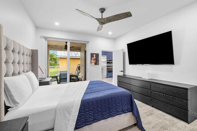 Building Photo - 494 Enfield Ct