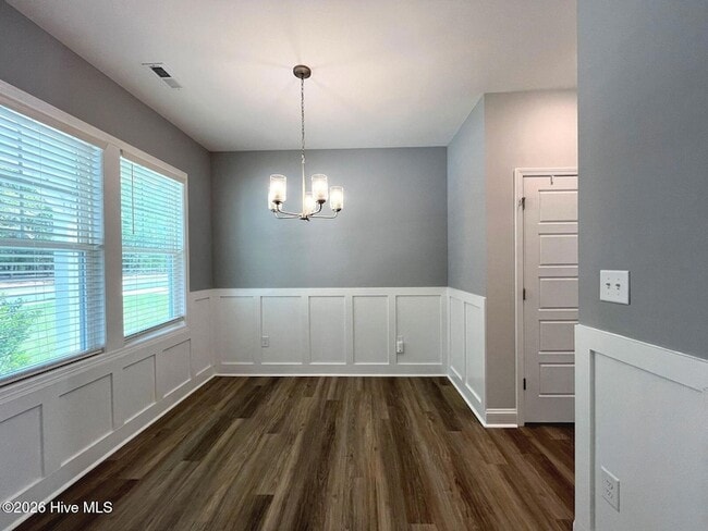 Building Photo - 143 Lonesome Glory Dr