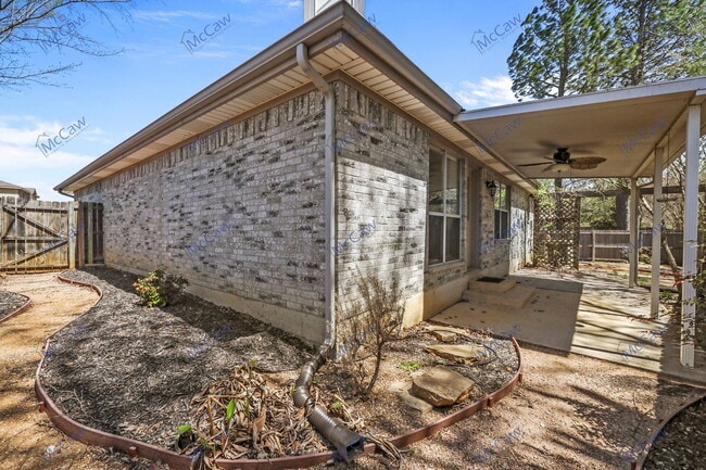Building Photo - 5719 Colebrook Trail