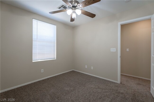 Building Photo - 944 Saffex Rose Ave