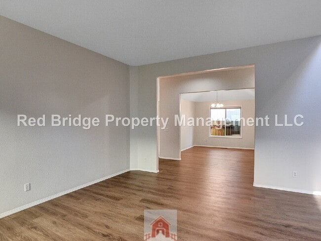 Building Photo - 2356 SW 214th Pl